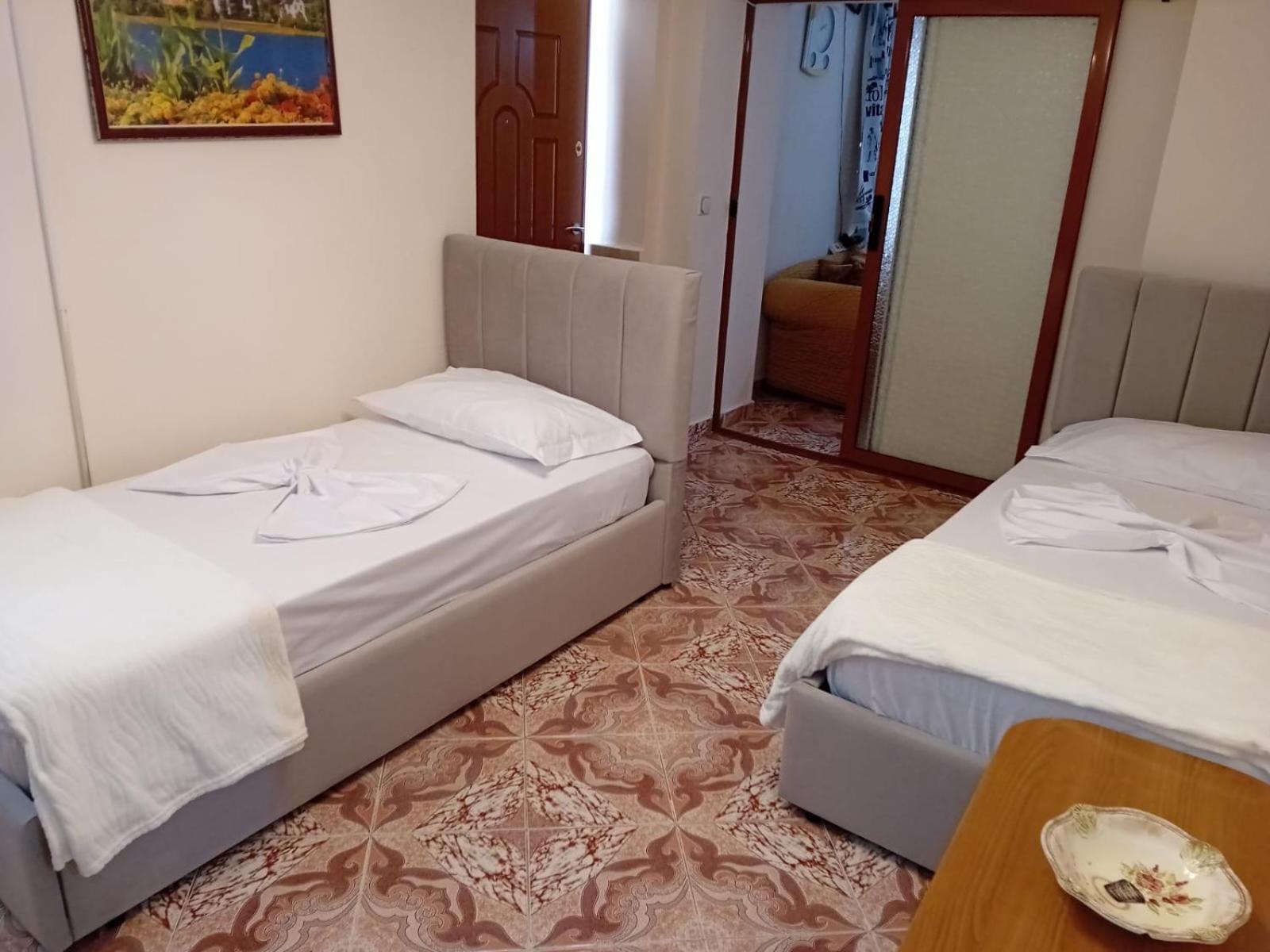Gogo'S Sea Side Apartment Sarande Luaran gambar